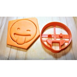 Cortante para Galletitas Emoji Lengua Guiñada